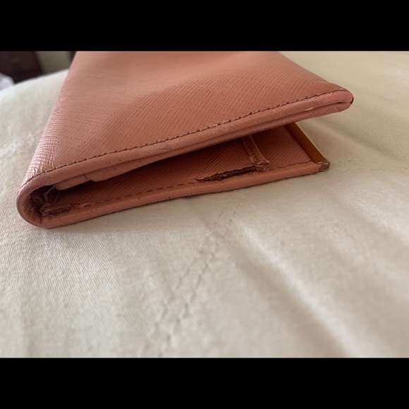 Salvatore Ferragamo long wallet in box - Picture 15 of 15